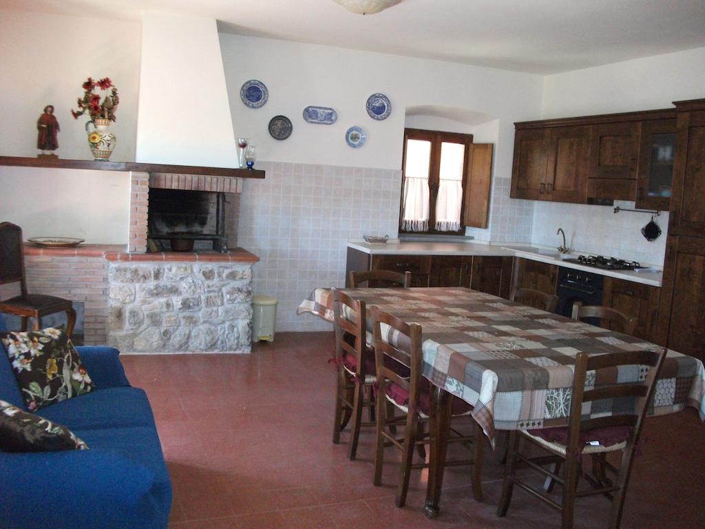 Agriturismo La Villa Bolano 客房 照片